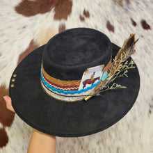 Load image into Gallery viewer, Lainey Hat
